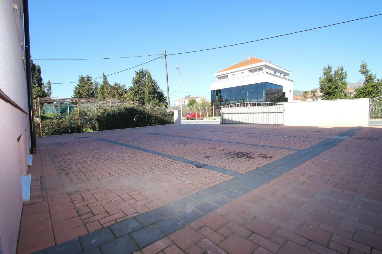 Apartmani Pranjic Kaštela Exterior foto