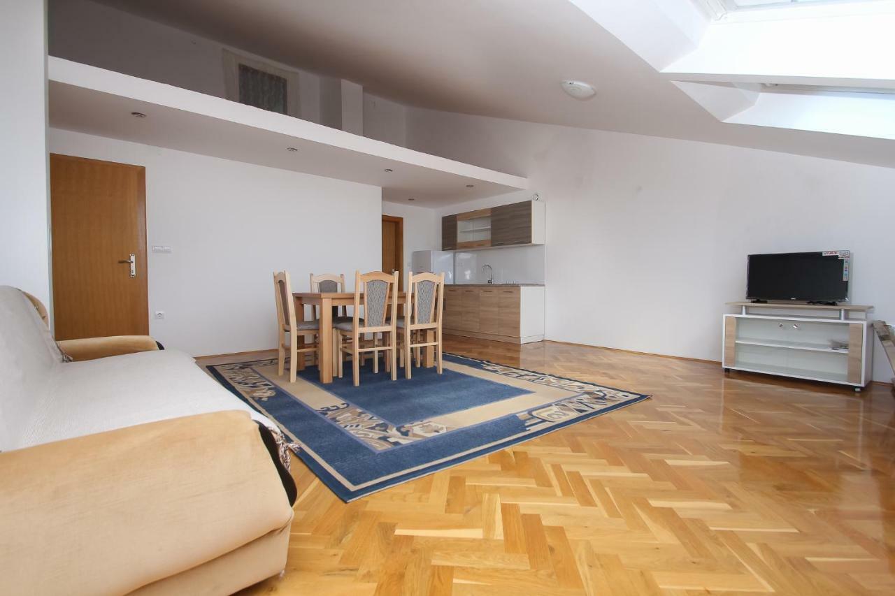 Apartmani Pranjic Kaštela Exterior foto